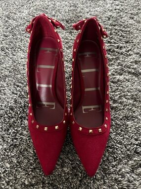 Elle Red Pointed-Toe Studded Pumps with Ankle Bow
